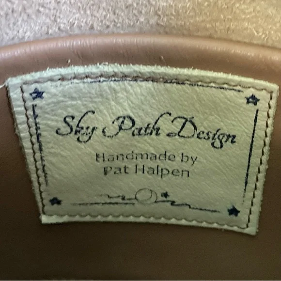 Handmade Pat Halpen Leather Bag - Picture 5 of 8